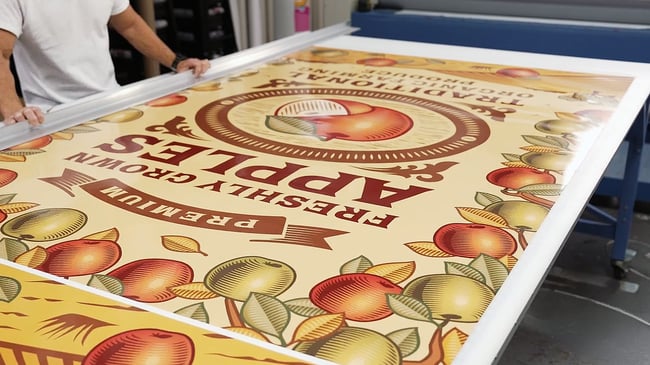 PRINT_SHOP_LAMINATOR_STILL_04